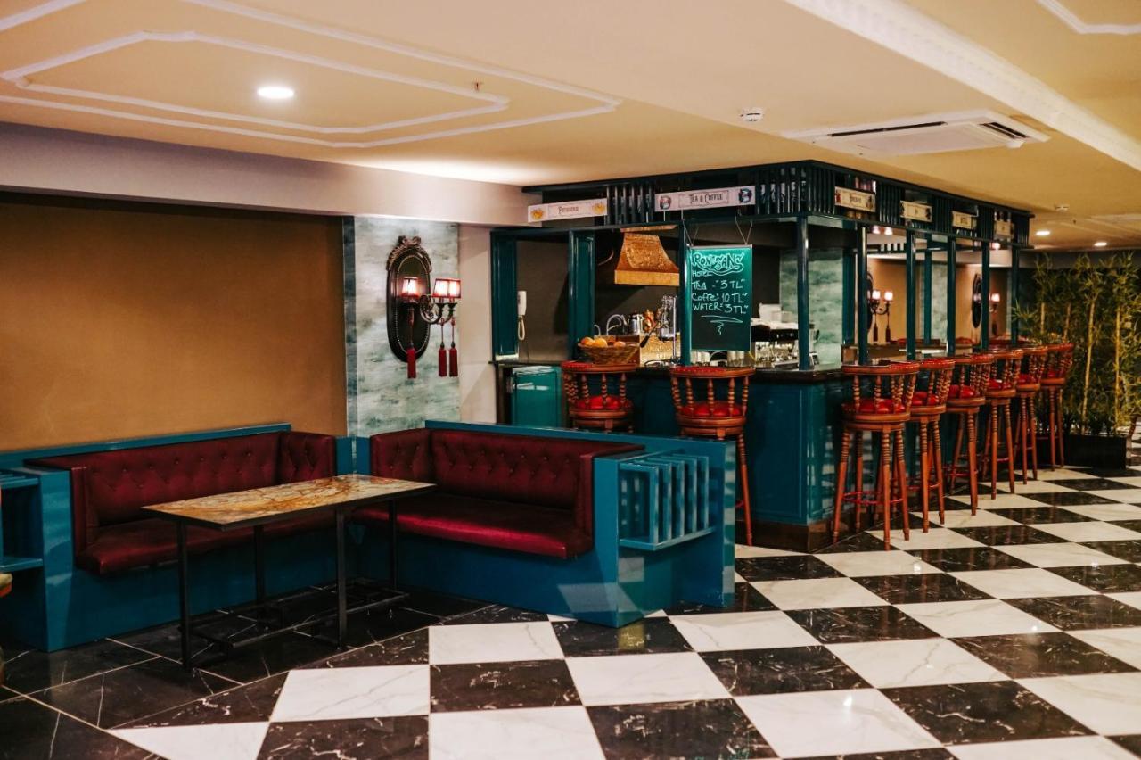 Reform Hotel 반 외부 사진
