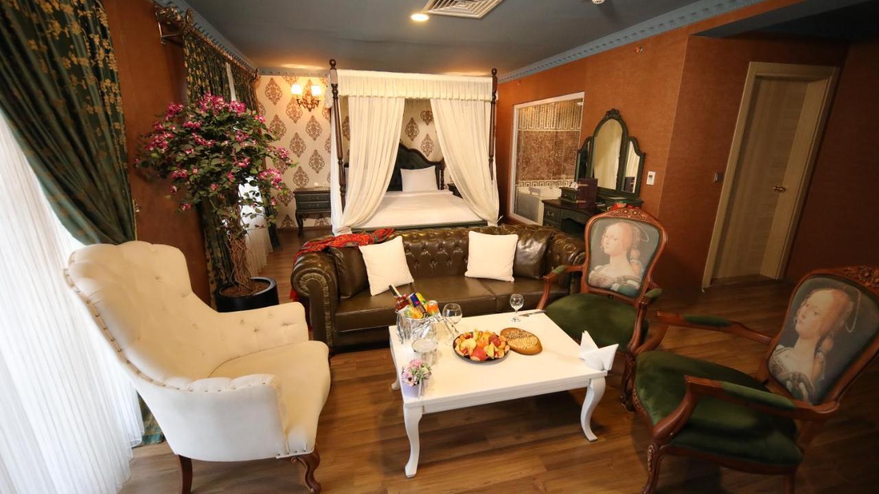 Reform Hotel 반 외부 사진