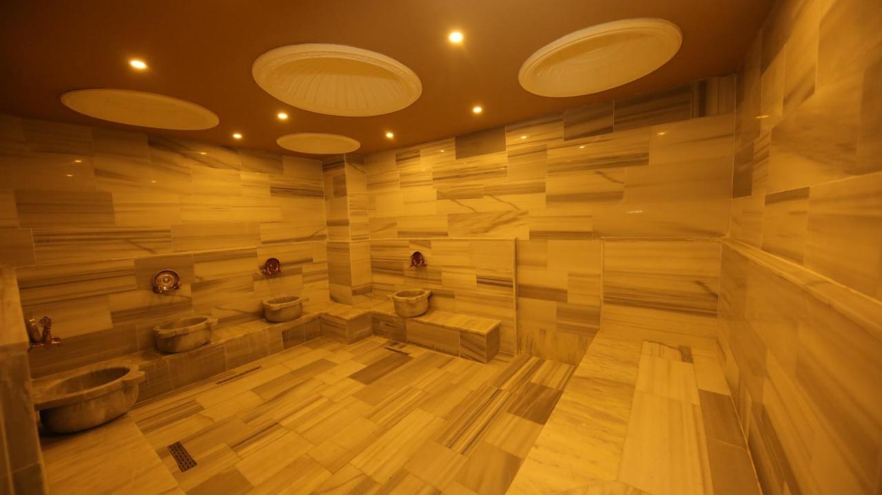 Reform Hotel 반 외부 사진