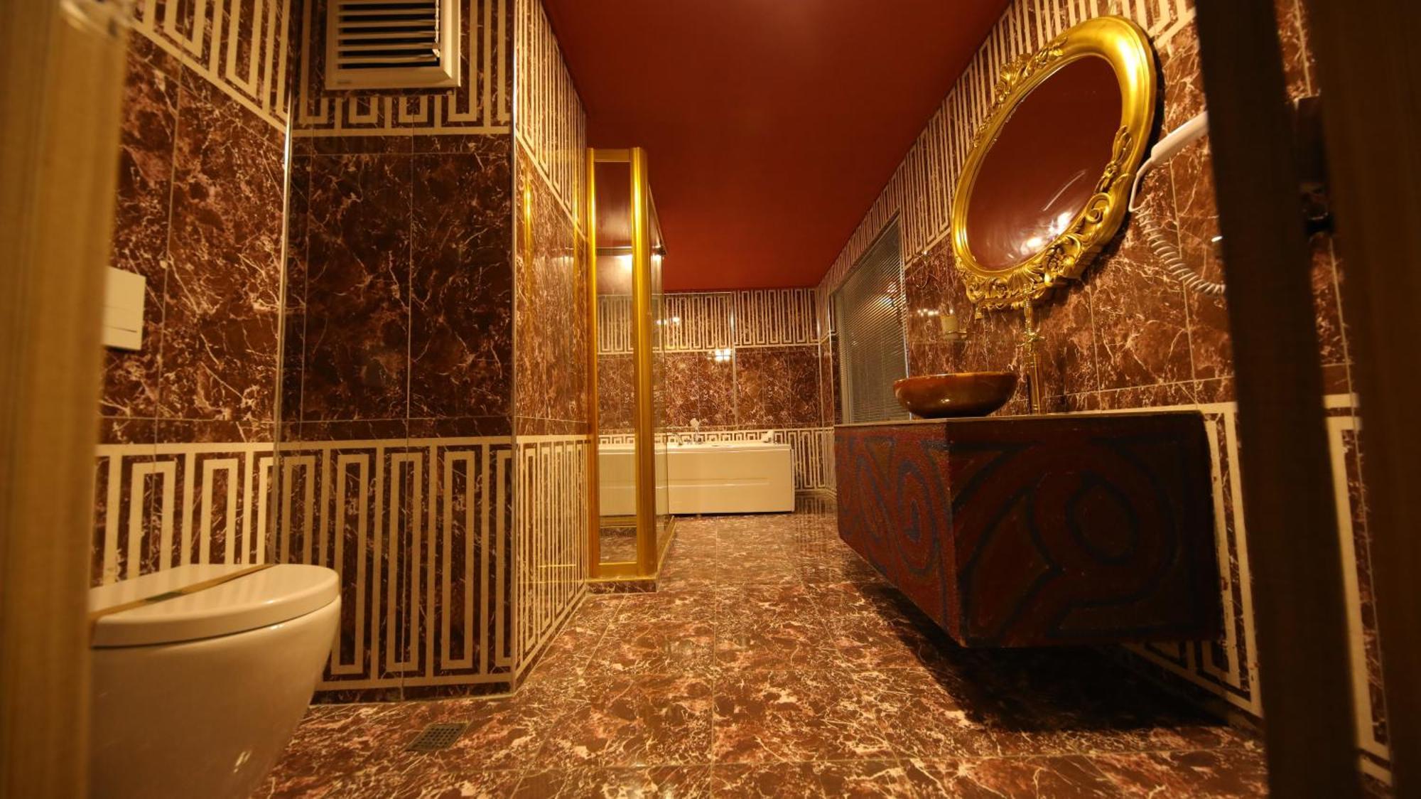 Reform Hotel 반 외부 사진