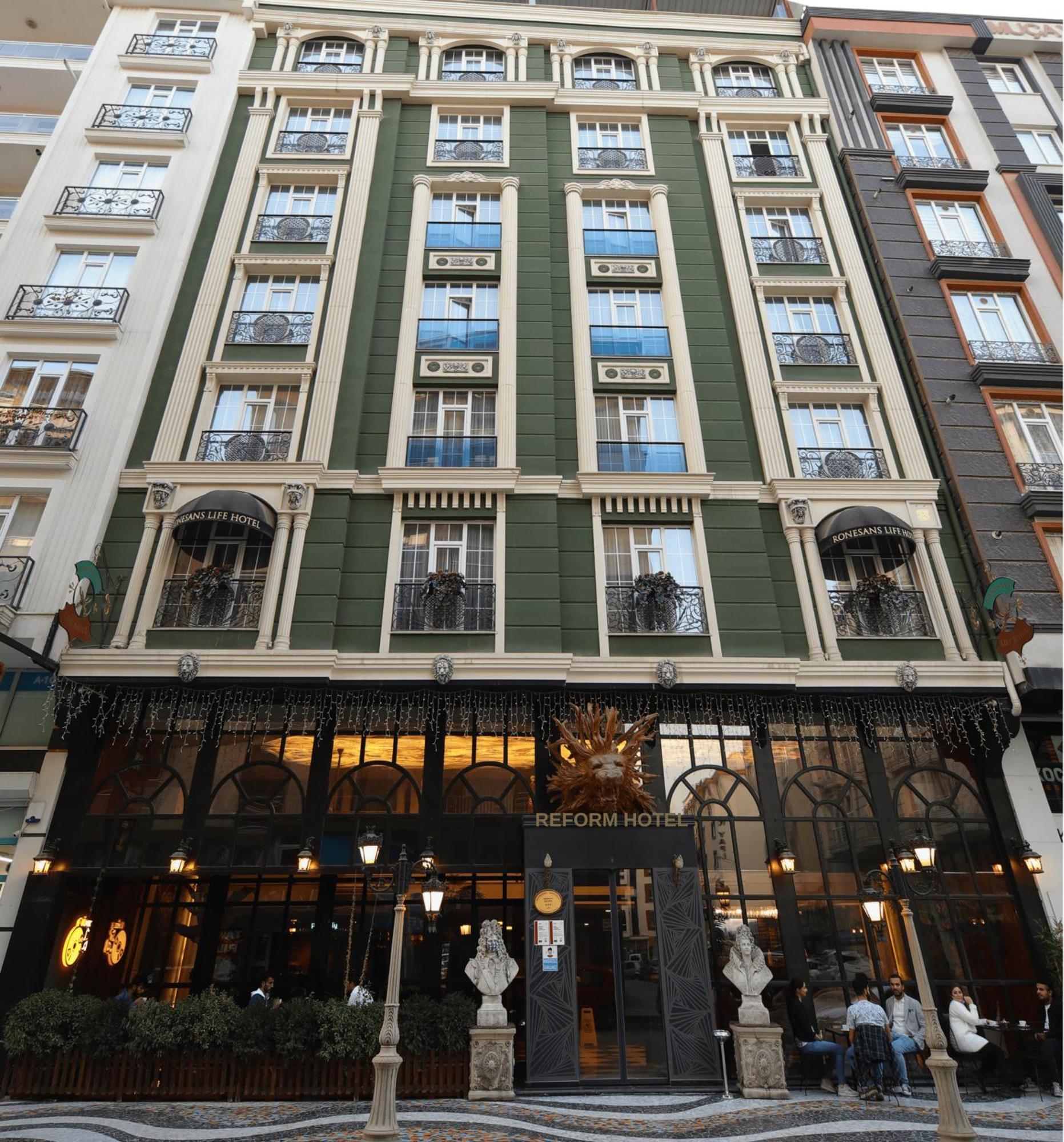 Reform Hotel 반 외부 사진